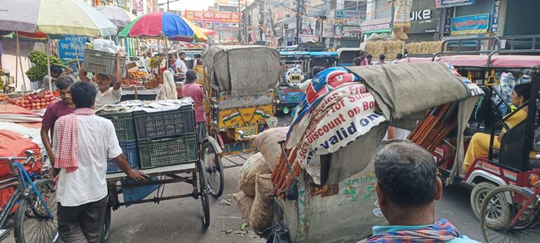 Gaya News. सोना-चांदी व मसालों के भाव स्थिर, मौसमी फलों की बढ़ी डिमांड 