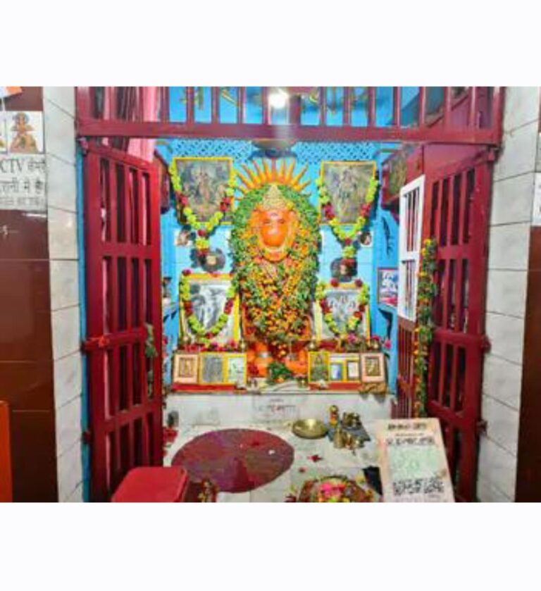 आज का दर्शन : आस्था का महाकेंद्र बना संकट मोचन मंदिर, 42 साल पुराना है इतिहास