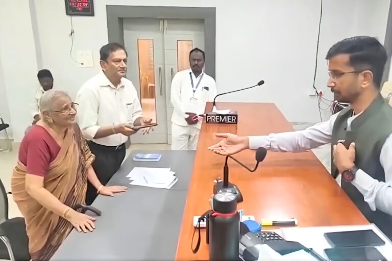 94 साल की दादी ने छोड़ी अमेरिका की नागरिकता, अंतिम समय गांव में बिताने के लिए लौटी भारत