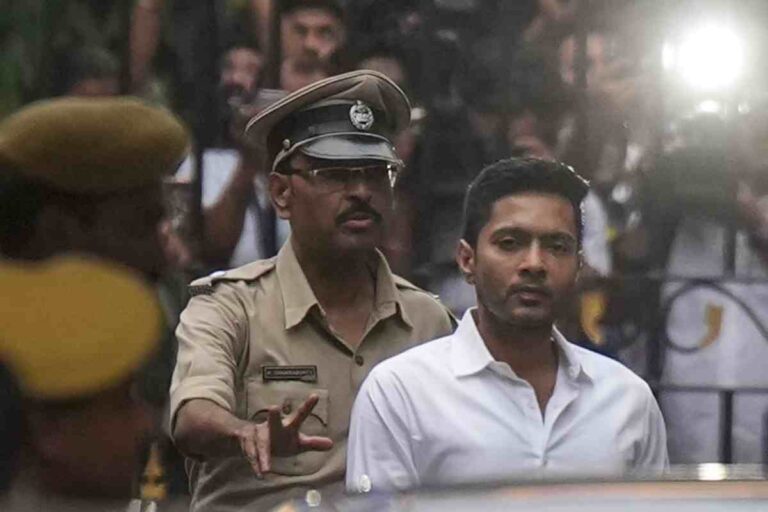 पुलिस ने तोड़ा अभिषेक बनर्जी के घर का ताला, तलाशी के बाद TMC ने पूछा- कुछ मिला क्या?