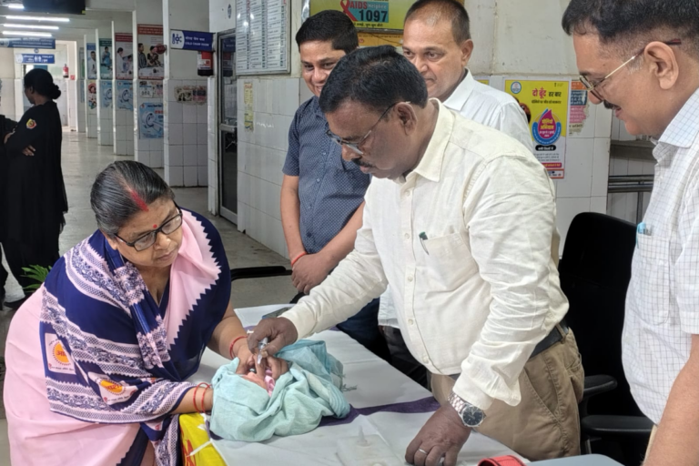 अरवल में ‘दो बूंद जिंदगी की’ के साथ शुरू हुआ पांच दिवसीय अभियान, 1.32 लाख बच्चों को मिलेगा टीका