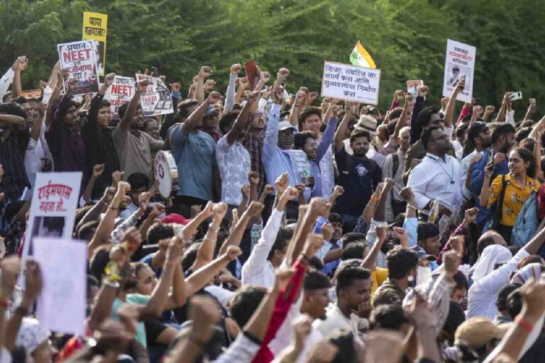कॉकरोच जनता पार्टी के प्रदर्शन में शामिल होगा बॉलीवुड का यह एक्टर, कहा- जवाबदेही तय हो