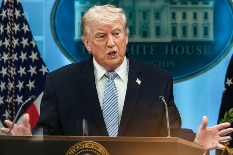 ‘सीजफायर का मतलब कम गोलीबारी’, ट्रंप की अलबेली परिभाषा; कहा- US सैनिक मरे तो फिर बदल जाएगी स्थिति  