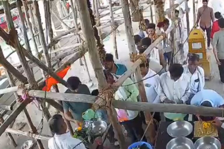 महाराष्ट्र: हनुमान मंदिर का स्लैब गिरने से 5 लोगों की मौत, 18 घायल; पीएम मोदी ने जताया दुख