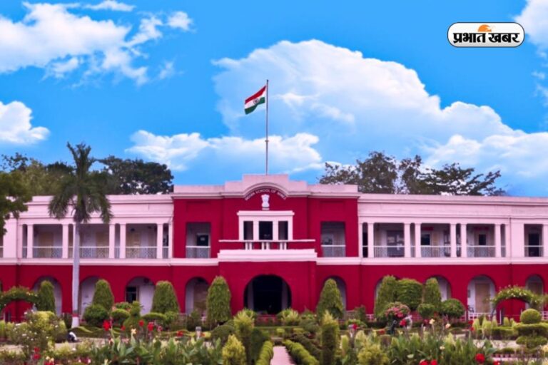 IIT ISM धनबाद से करना चाहते हैं BTech? एडमिशन से पहले जान लें जरूरी कोर्स और कटऑफ