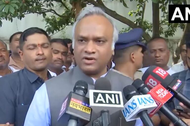 ‘ऑपरेशन टाइगर’ पर कांग्रेस का रिएक्शन, बोले प्रियांक खरगे- बीजेपी क्षेत्रीय दलों को करना चाहती है खत्म