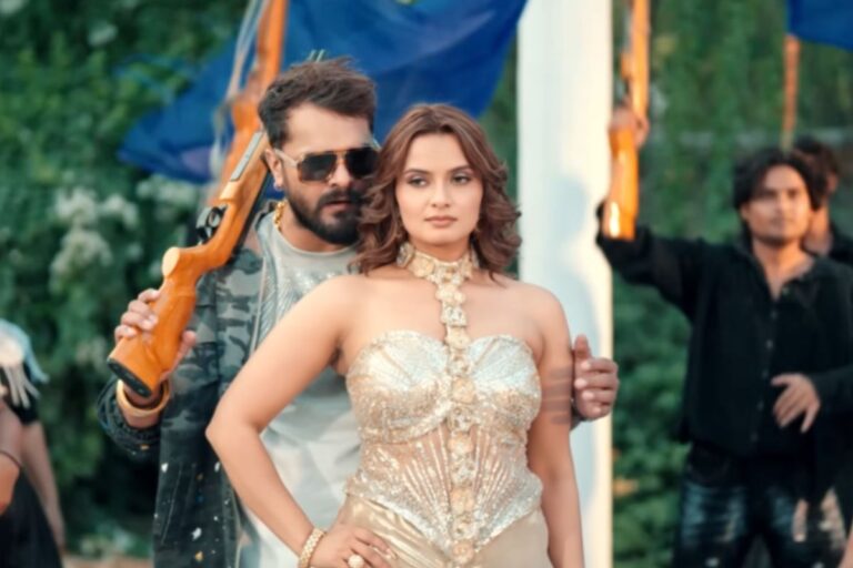 ‘केस तेरी रानी लड़ेगी’ गाने में खेसारी लाल यादव का दबंग अंदाज, नीलम गिरी ने बटोरी सुर्खियां