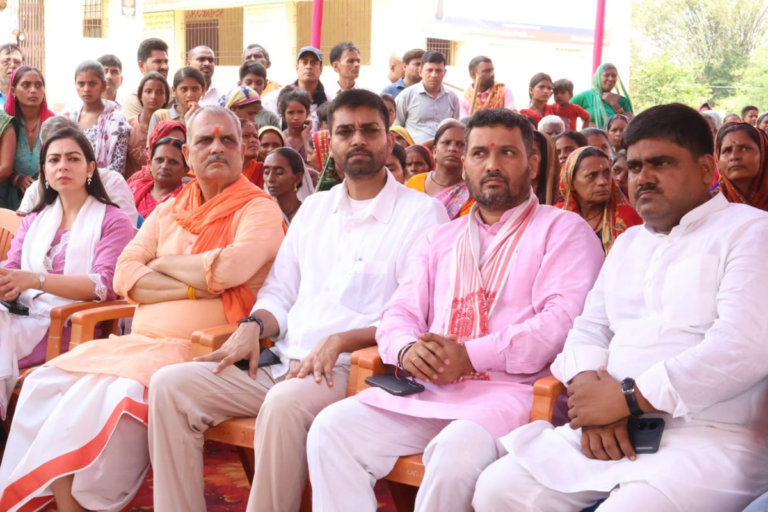 अरवल के सभी पंचायतों में उत्साह के साथ मनाया गया ‘पंचायत विकास दिवस’, अमरा पंचायत पहुंचे मंत्री दीपक प्रकाश