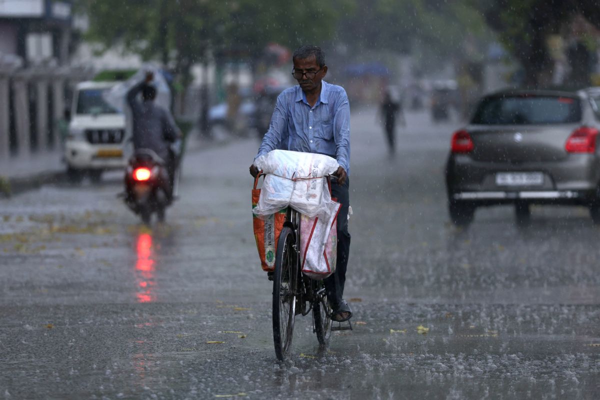 Rain Alert: 7 से 12 जून तक कई राज्यों में बारिश का कहर, Imd ने जारी किया अलर्ट 2 Rain Alert 17 1