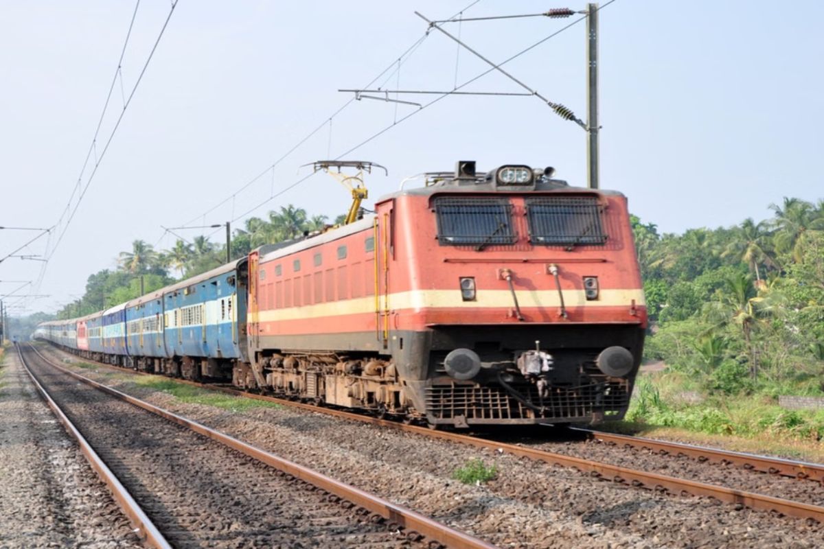 Special Train For Bihar Police Exam 2