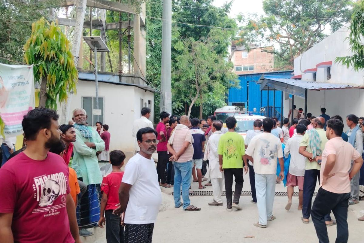 बेगूसराय में भीषण सड़क हादसा, दो स्कॉर्पियो की सीधी टक्कर में तीन दोस्तों की मौके पर ही मौत 1 Untitled Design 2026 06 29T100330.729
