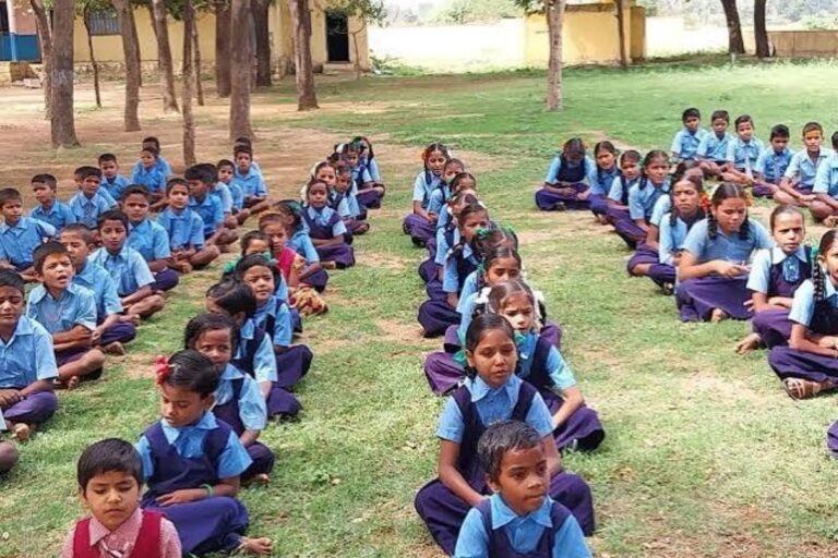 मौसम में सुधार के बाद डीएम का बड़ा फैसला, सारण मे 1 जुलाई से खुलेंगे सभी सरकारी और निजी स्कूल