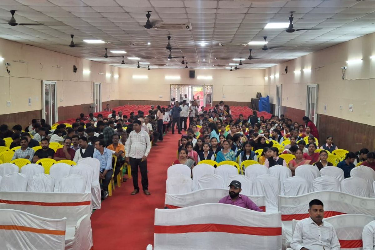 आज सुबह 10:30 बजे टाउन हॉल में प्रभात खबर बांका के मेधावी छात्र-छात्राओं को करेगा सम्मानित 1 Untitled Design 3 26