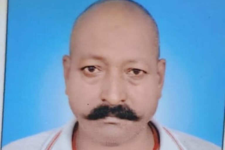 चाय पीकर घर लौट रहे बाइक सवार को अज्ञात वाहन ने कुचला, इलाज के दौरान मौत