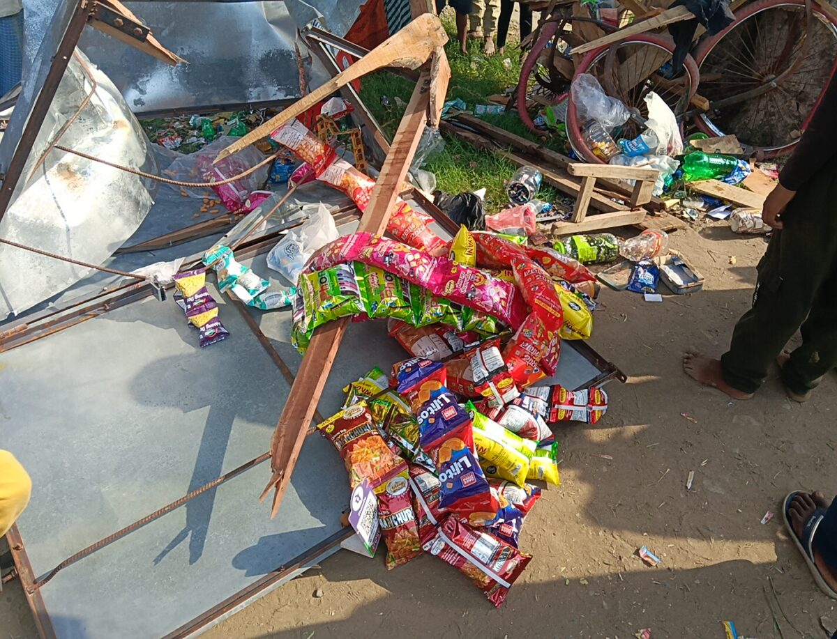 अरवल में तेज रफ्तार फॉर्च्यूनर ने गुमटी में मारी टक्कर, युवक की मौत, चालक वाहन लेकर फरार 1 Whatsapp Image 2026 06 17 At 7.32.52 Pm