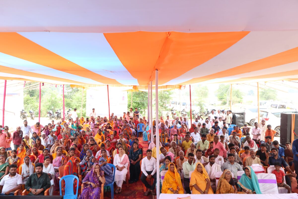 अरवल के सभी पंचायतों में उत्साह के साथ मनाया गया 'पंचायत विकास दिवस', अमरा पंचायत पहुंचे मंत्री दीपक प्रकाश 2 Whatsapp Image 2026 06 28 At 3.23.33 Pm