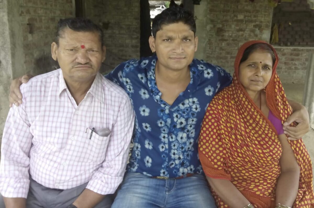 Ott फिल्म ‘एजुकेशन द टेरर’ से चर्चा में हैं बिहारी अभिनेता कुमार आर्यन, पिता की याद में लिखी भावुक कविता 2 Whatsapp Image 2026 06 29 At 4.25.13 Pm
