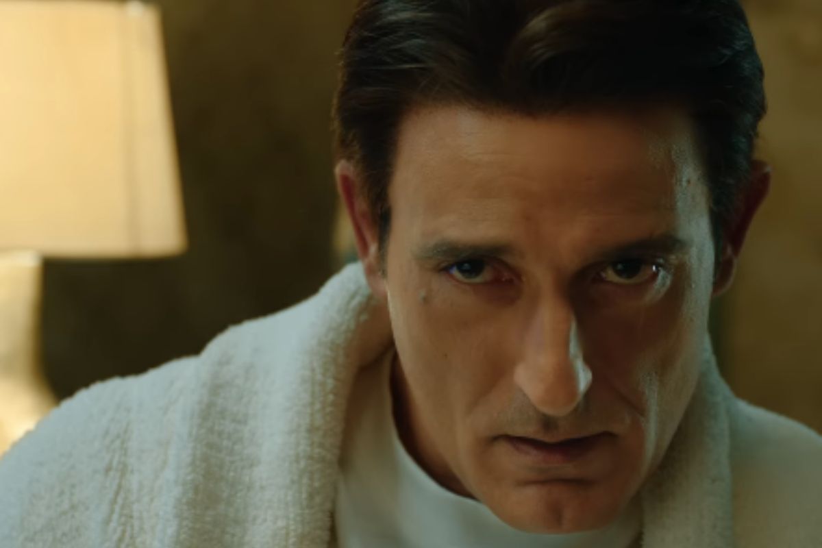 Ikka Trailer: दुनिया तुम्हें राम मानती है और मुझे रावण… अक्षय खन्ना को बचाने के लिए 33 साल बाद फिर काला कोट पहनेंगे सनी देओल 1 Akshaye Khanna