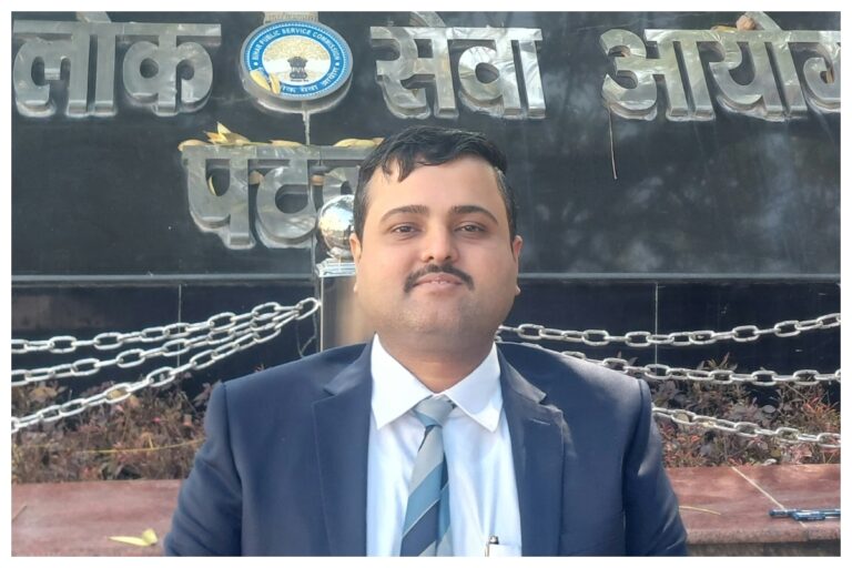 BPSC Result 2026: गंभीर बीमारी ‘मस्कुलर डिस्ट्रॉफी’ से जूझते हुए प्रत्यूष बने SDM