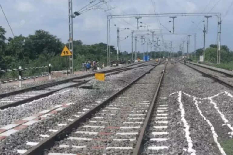 बिहार में इस रूट पर 120 की रफ्तार से चलेंगी ट्रेनें, 30 किमी नई डबल लाइन तैयार