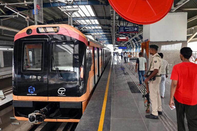 मलाहीपकड़ी तक चलने वाली मेट्रो पहली बार पटना शहर में आएगी, ₹30 होगा किराया, 12 घंटे में लगेंगे 24 फेरे