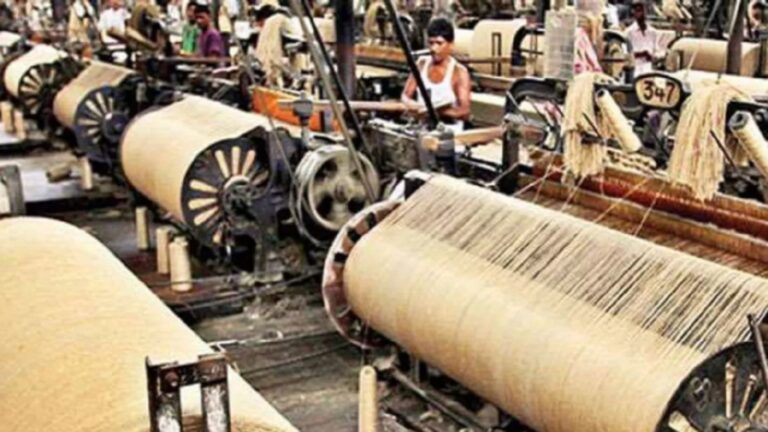 बंगाल में बंद जूट मिलों को चालू कराने में जुटे श्रम मंत्री, अर्जुन सिंह ने 15 को बुलाई बैठक
