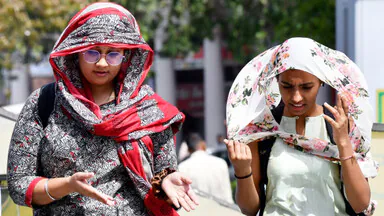 रोहतास में मौसम का मिजाज: आज 35 डिग्री पहुंचेगा पारा, गर्मी के बीच बादलों की आवाजाही से शाम को मिलेगी थोड़ी राहत 5 Image 1239