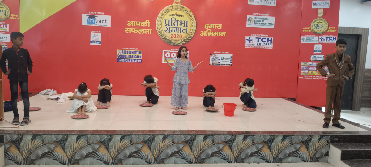 होनहारों के सिर सजा सम्मान का ताज, गूंजा प्रतिभाओं का उत्सव, 500 से अधिक को मिला सम्मान 6 Image 1311