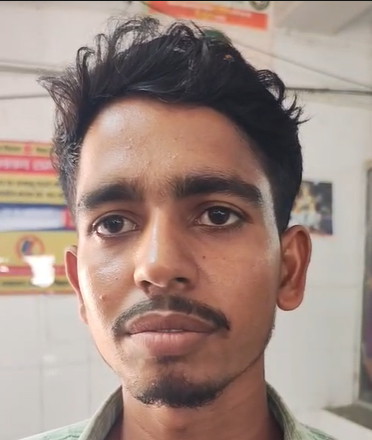 नवादा के रजौली में दो पक्षों में खूनी संघर्ष: दर्जन भर लोग घायल, 3 गंभीर 3 Image 1386