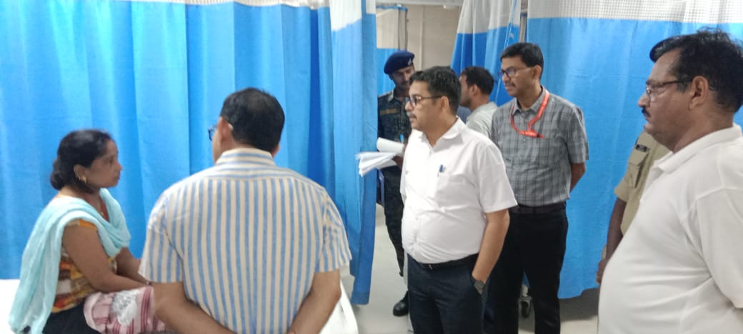 नालंदा सदर अस्पताल में गोली लगे मरीज को बिना इलाज किया रेफर, 48 में से 21 डॉक्टर मिले गायब 4 Image 1589