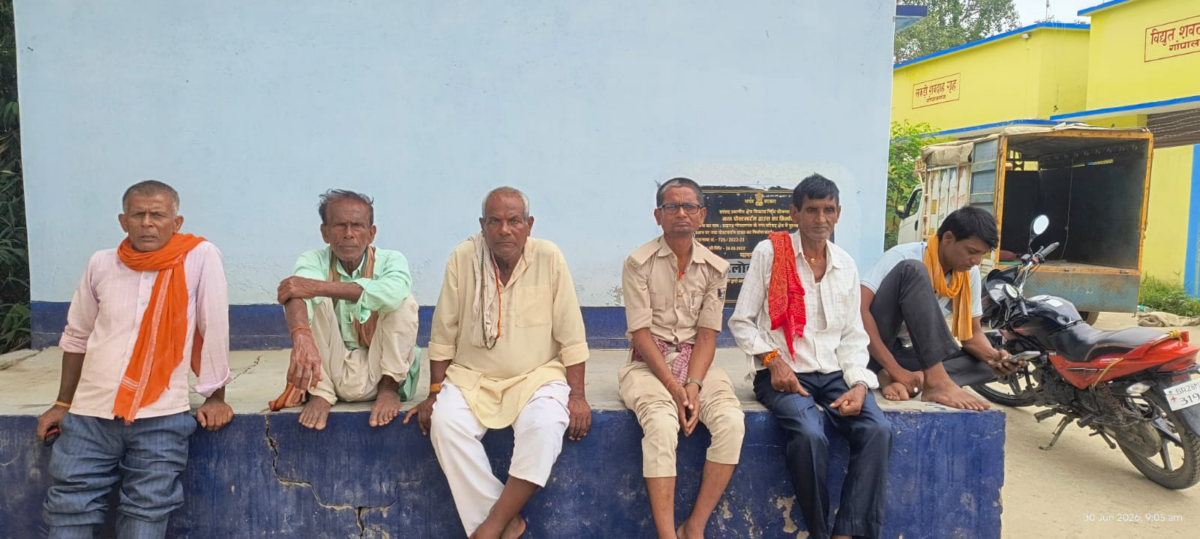 गोपालगंज में महिला की मौत पर बड़ा सस्पेंस! पति का दावा- 'दवा-इंजेक्शन से गई जान', पिता बोले- 'मारपीट कर मार डाला 2 Image 1744