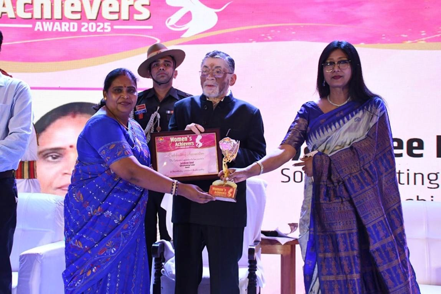 जादोपाटिया को मिला सम्मान, पर यह दिल मांगे और 2 Image 816