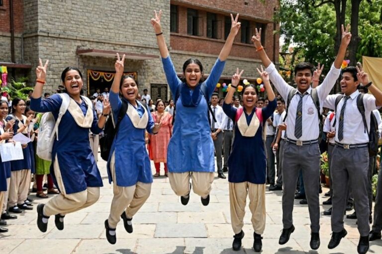प्रभात खबर प्रतिभा सम्मान समारोह 2026: मेधावी स्टूडेंट्स होंगे सम्मानित, जानिए आवेदन की प्रक्रिया