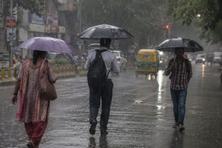 झारखंड में बारिश से बदला मौसम का मिजाज, 19 जून तक येलो अलर्ट