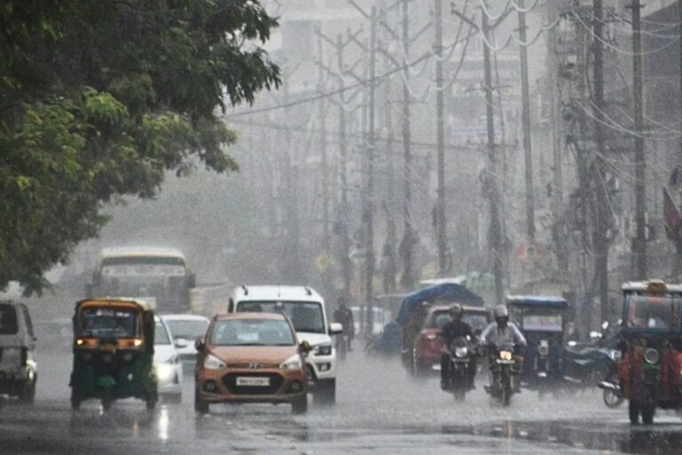 तेज हवा और बारिश का अलर्ट, पश्चिम चंपारण में बदल सकता है मौसम