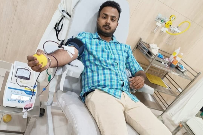 25 साल की उम्र में 20 बार रक्तदान, कई जिंदगियां बचा चुके हैं बिहटा के ‘रक्तवीर’ लव कुमार