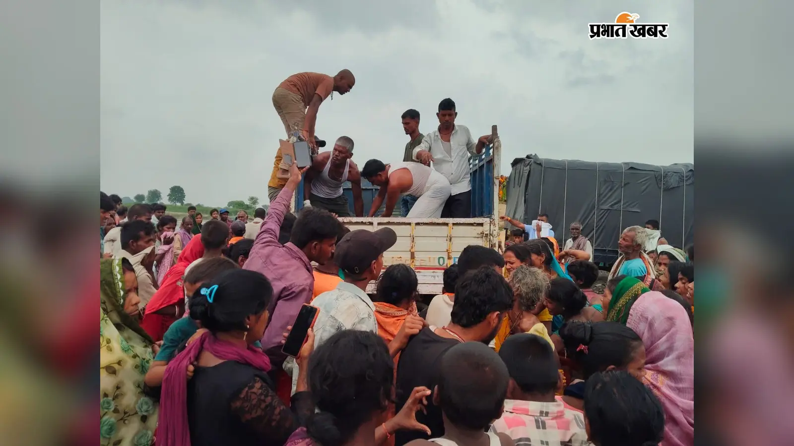 बागमती नदी में डूबे युवक का तीसरे दिन मिला शव बागमती नदी में डूबे युवक का तीसरे दिन मिला शव
