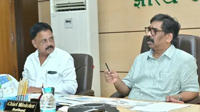 सीएम हेमंत सोरेन ने की उच्च शिक्षा विभाग की समीक्षा बैठक, विश्वविद्यालयों की रिक्तियां भरने का निर्देश