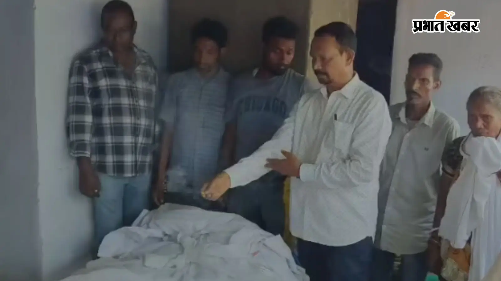 झारखंड आंदोलन के स्तंभ दामु बानरा का अंतिम संस्कार, मंत्री-विधायकों ने दी विदाई
