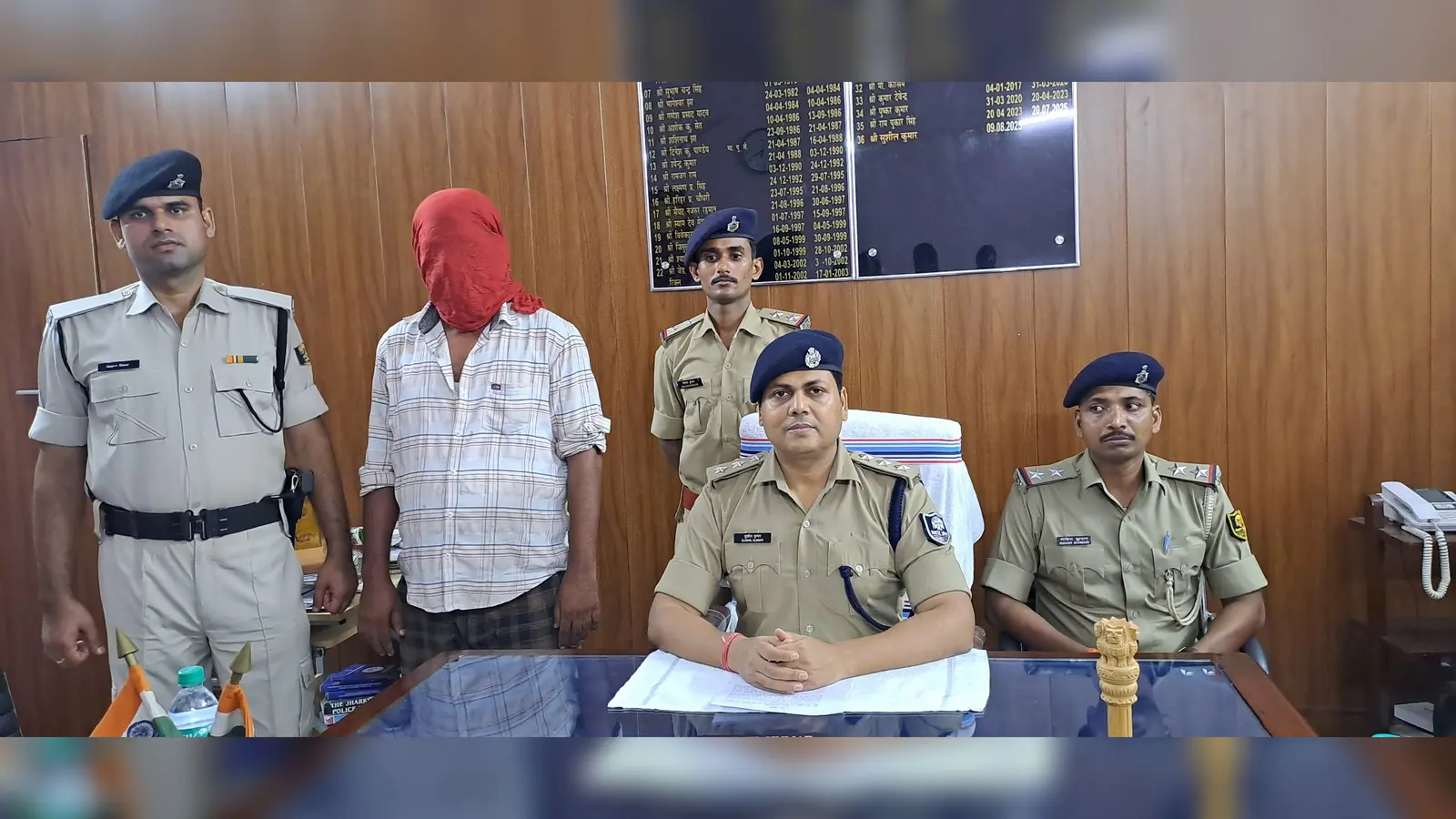 325 किलो गांजा के साथ तस्कर गिरफ्तार, स्कॉर्पियो और मोबाइल जब्त; अररिया पुलिस की बड़ी कार्रवाई