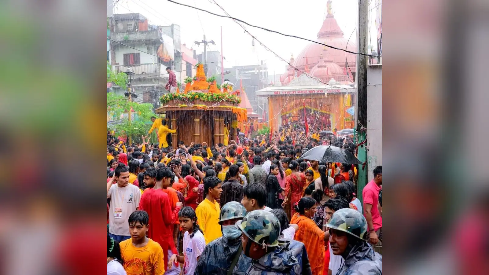 वीरगंज में गहवामाई मंदिर की चौथी रथयात्रा श्रद्धा और भक्ति के साथ निकली