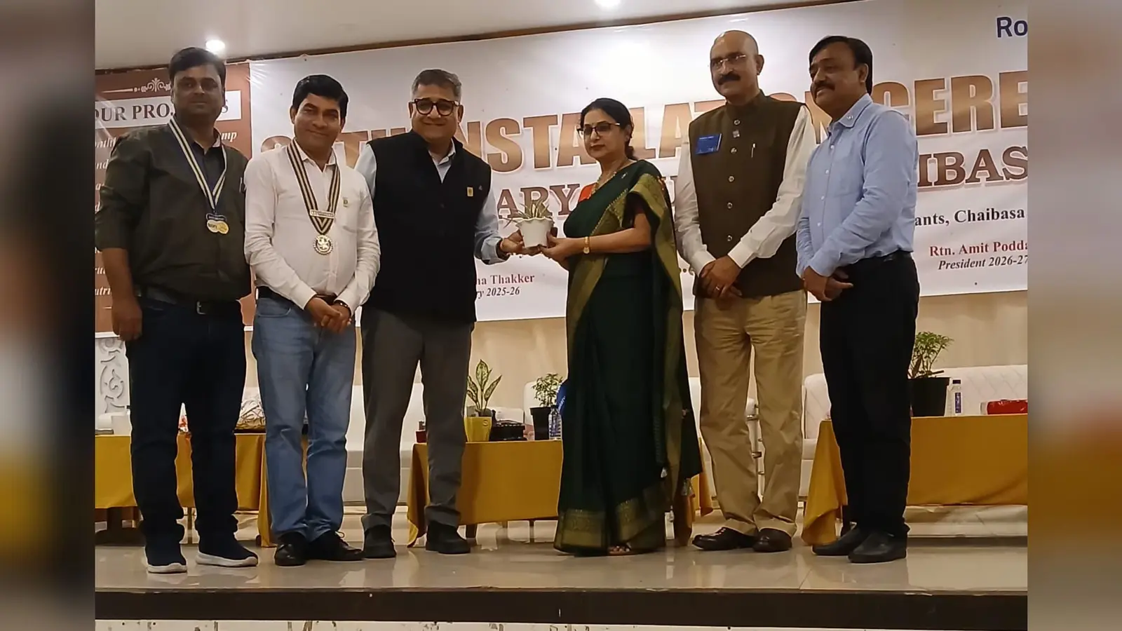 तसवीर 16सीबीएस 57: कार्यक्रम में मुख्य अतिथि के साथ नये अध्यक्ष व सचिव | Prabhat Khabar Network तसवीर 16सीबीएस 57: कार्यक्रम में मुख्य अतिथि के साथ नये अध्यक्ष व सचिव | Prabhat Khabar Network