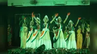 राष्ट्रीय नाट्य महोत्सव में गूंजी 'धरती आबा, वंदे मातरम् की अमर हुंकार