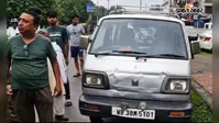 आसनसोल में सड़क हादसा: मिनी बस की टक्कर से स्कूल वैन चालक की मौत, आठ बच्चे घायल
