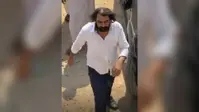 खगड़िया के प्रखंड आपूर्ति पदाधिकारी शराब के नशे में गिरफ्तार, सरकारी वाहन से शराब की बोतलें बरामद