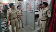 हाजीपुर: एसपी ने देर रात की थानों की पड़ताल, साइबर क्राइम पर नकेल और गश्ती बढ़ाने के दिए निर्देश