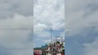 दिन में जल रहीं स्ट्रीट लाइटें, बिजली बचत के दावों पर उठे सवाल.