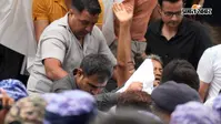 PHOTO : मॉक ड्रिल, सफेद पर्दा और फोन जैमर : सोनम वांगचुक को कैसे हटाया गया, देखें तस्वीरें