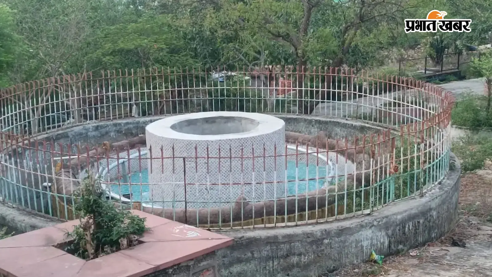 हिरण्य पर्वत की रौनक पर ग्रहण हिरण्य पर्वत की रौनक पर ग्रहण