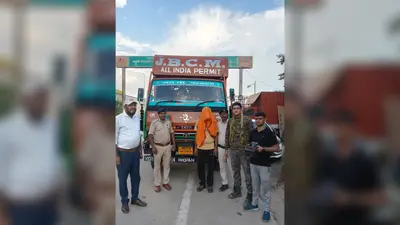 बक्सर में 37 लाख की विदेशी शराब जब्त, कंटेनर में बने गुप्त चैंबर से मिली 349 पेटियां